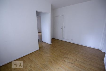 Sala de apartamento para alugar com 2 quartos, 75m² em Perdizes, São Paulo