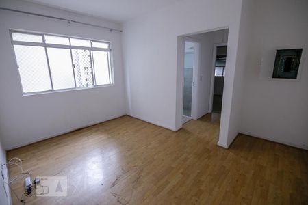 Sala de apartamento para alugar com 2 quartos, 75m² em Perdizes, São Paulo