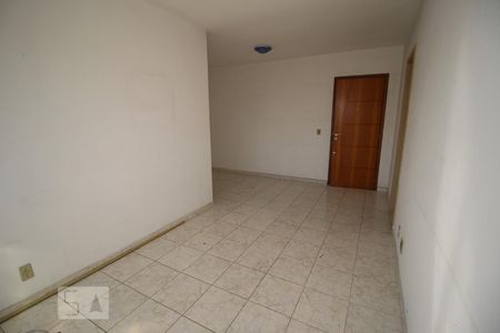 Sala de apartamento para alugar com 2 quartos, 55m² em Freguesia (jacarepaguá), Rio de Janeiro