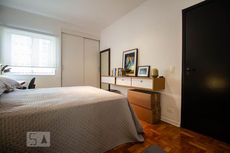 Quarto suíte de apartamento à venda com 2 quartos, 79m² em Cerqueira César, São Paulo