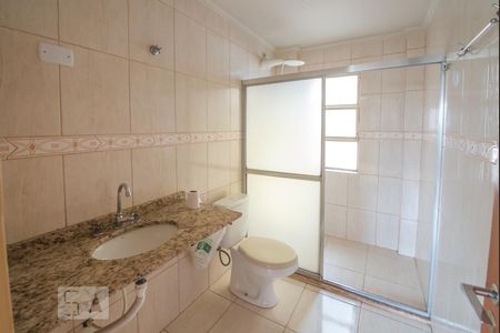 Apartamento para alugar com 100m², 2 quartos e 1 vaga Apartamento para alugar com 100m², 2 quartos e 1 vagaBanheiro Suíte