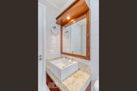 Banheiro de apartamento para alugar com 3 quartos, 91m² em Moema, São Paulo
