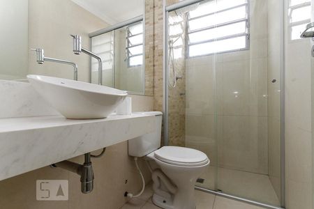 banheiro suite de apartamento para alugar com 2 quartos, 56m² em Paque Vila Prudente , São Paulo