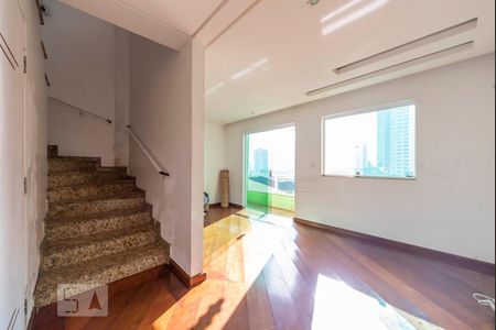 Sala de apartamento para alugar com 3 quartos, 156m² em Jardim, Santo André