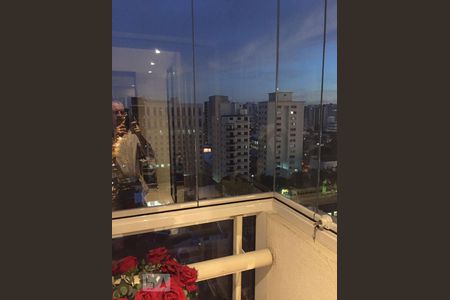 Varanda de apartamento à venda com 2 quartos, 66m² em Indianópolis, São Paulo