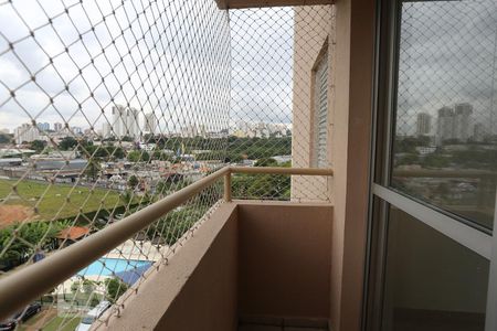 Sacada de apartamento para alugar com 3 quartos, 67m² em Jardim Jaqueline, São Paulo