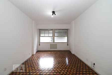 Sala. de apartamento para alugar com 3 quartos, 120m² em Copacabana, Rio de Janeiro