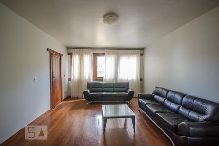 Sala de casa para alugar com 4 quartos, 440m² em Belvedere, Belo Horizonte