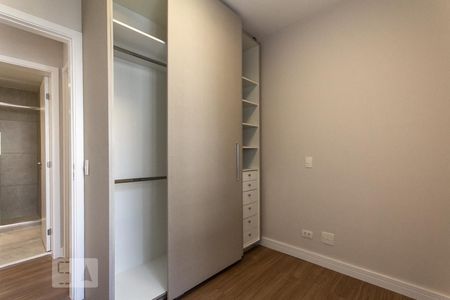 Quarto de apartamento para alugar com 2 quartos, 71m² em Jardim Fonte do Morumbi, São Paulo