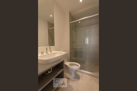 Banheiro de apartamento para alugar com 2 quartos, 71m² em Jardim Fonte do Morumbi, São Paulo
