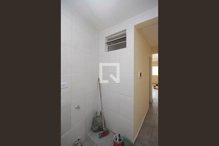 Cozinha de kitnet/studio para alugar com 1 quarto, 33m² em Bela Vista, São Paulo