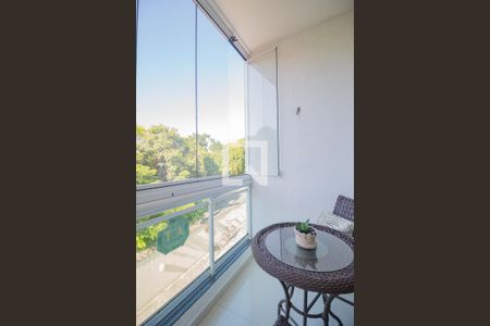 Casa à venda com 240m², 3 quartos e 3 vagas Casa à venda com 240m², 3 quartos e 3 vagasVaranda da Suíte 3