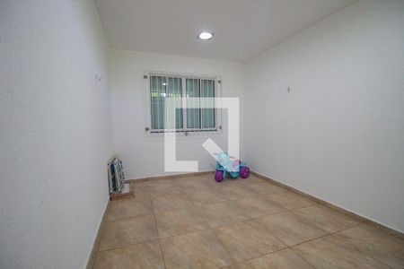 Casa à venda com 240m², 3 quartos e 3 vagas Casa à venda com 240m², 3 quartos e 3 vagasGaragem