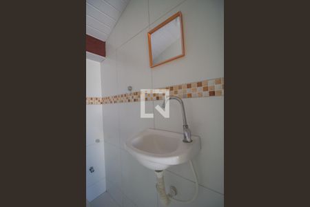 Casa à venda com 240m², 3 quartos e 3 vagas Casa à venda com 240m², 3 quartos e 3 vagasBanheiro 5