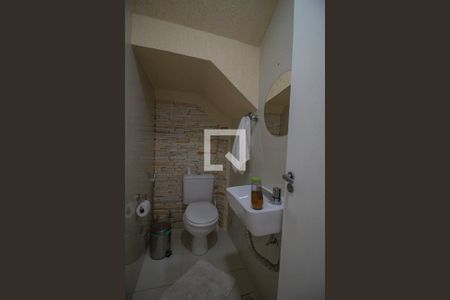 Casa à venda com 240m², 3 quartos e 3 vagas Casa à venda com 240m², 3 quartos e 3 vagasBanheiro 4