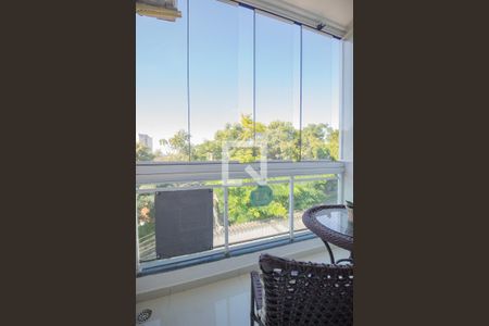 Casa à venda com 240m², 3 quartos e 3 vagas Casa à venda com 240m², 3 quartos e 3 vagasVaranda da Suíte 3