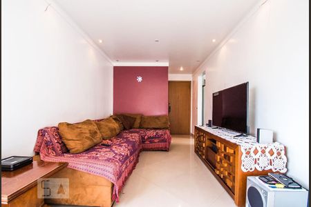 Sala de apartamento à venda com 3 quartos, 74m² em Vila Monumento, São Paulo