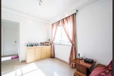 Sala de apartamento à venda com 3 quartos, 74m² em Vila Monumento, São Paulo