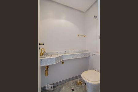 lavabo de apartamento para alugar com 3 quartos, 190m² em Santa Cecília, São Paulo