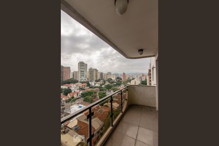 varanda de apartamento para alugar com 3 quartos, 190m² em Santa Cecília, São Paulo