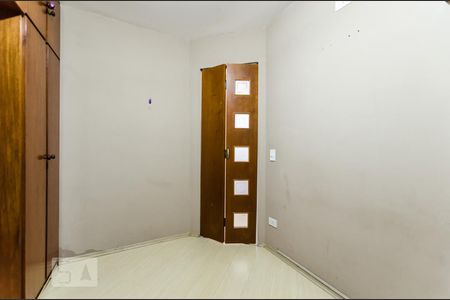 Quarto de apartamento para alugar com 2 quartos, 47m² em Centro, Osasco