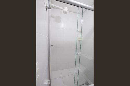 Banheiro de apartamento para alugar com 2 quartos, 65m² em Setor Faiçalville, Goiânia