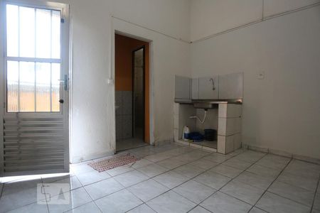 Cozinha de casa à venda com 2 quartos, 80m² em Santo Antônio, Osasco