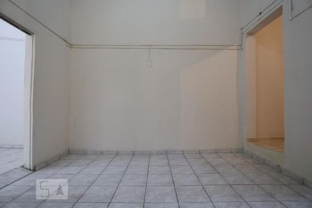 Sala de casa à venda com 2 quartos, 80m² em Santo Antônio, Osasco