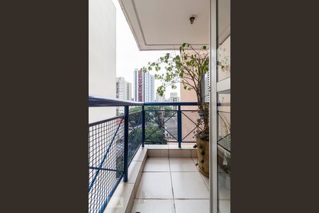 Sacada de apartamento à venda com 2 quartos, 55m² em Vila Ipojuca, São Paulo