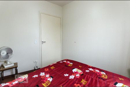 Quarto 2 de casa para alugar com 4 quartos, 160m² em Jardim Peri Peri, São Paulo