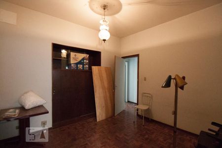 Sala 3/Quarto de casa à venda com 3 quartos, 600m² em Santa Cecília, São Paulo