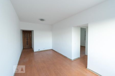 Sala de apartamento para alugar com 2 quartos, 80m² em Parque Colonial, São Paulo