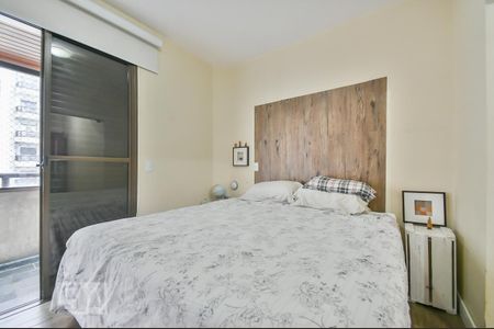 Apartamento à venda com 168m², 4 quartos e 3 vagas Apartamento à venda com 168m², 4 quartos e 3 vagasSuíte 1
