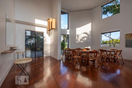 Apartamento à venda com 168m², 4 quartos e 3 vagas Apartamento à venda com 168m², 4 quartos e 3 vagasSalão de festas