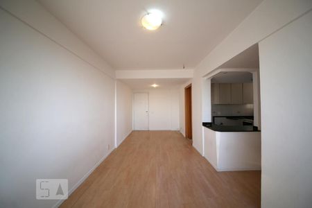 Sala  de apartamento à venda com 2 quartos, 58m² em Campo Belo, São Paulo