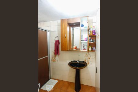 Banheiro de apartamento para alugar com 3 quartos, 64m² em Parque Cecap, Guarulhos