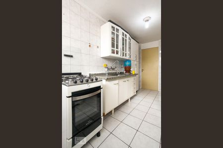 Cozinha de apartamento para alugar com 3 quartos, 64m² em Parque Cecap, Guarulhos