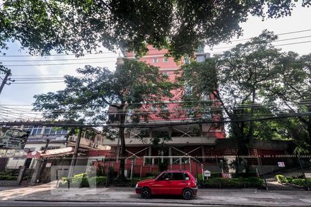 Fachada de apartamento para alugar com 1 quarto, 50m² em Tanque, Rio de Janeiro