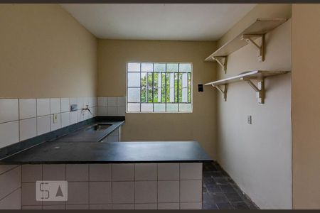 Cozinha de casa à venda com 1 quarto, 40m² em Serra, Belo Horizonte