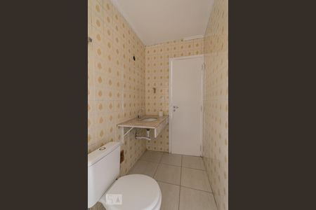 Banheiro  de apartamento para alugar com 1 quarto, 70m² em Jardim Patente Novo, São Paulo