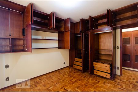 Quarto 2 de apartamento para alugar com 2 quartos, 100m² em Centro, Campinas