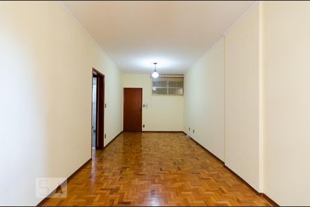 Sala de apartamento para alugar com 2 quartos, 100m² em Centro, Campinas