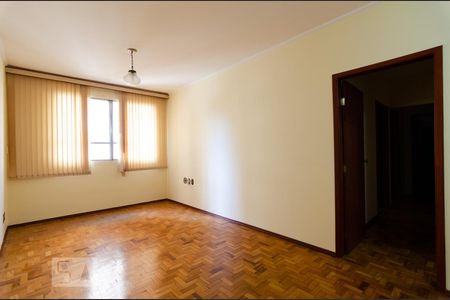 Sala de apartamento para alugar com 2 quartos, 100m² em Centro, Campinas