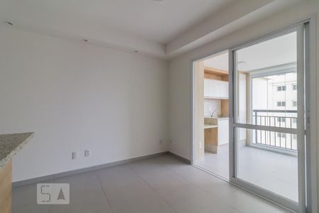 Sala de kitnet/studio para alugar com 1 quarto, 38m² em Jardim Flor da Montanha, Guarulhos