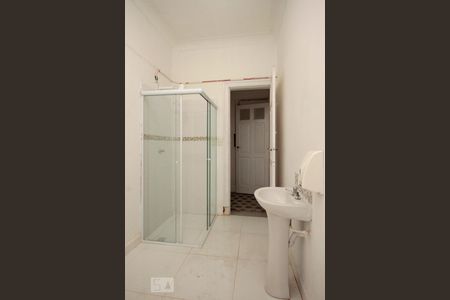 Banheiro de apartamento à venda com 1 quarto, 70m² em Centro, São Paulo