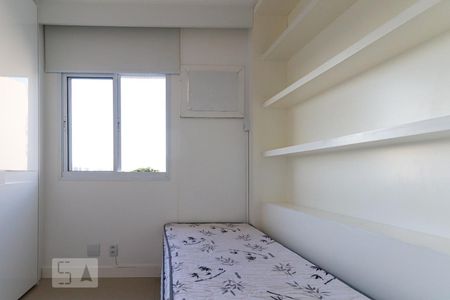 Quarto 1 de apartamento para alugar com 2 quartos, 108m² em Barra da Tijuca, Rio de Janeiro