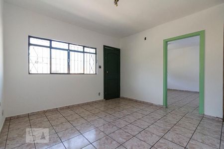 Sala  de casa à venda com 3 quartos, 200m² em Jardim Vila Formosa, São Paulo