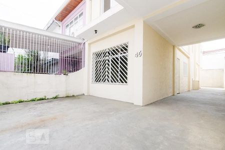 Garagem de casa à venda com 3 quartos, 150m² em Vila Isolina Mazzei, São Paulo