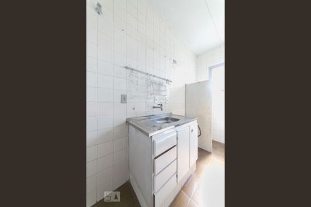 Cozinha de apartamento para alugar com 1 quarto, 58m² em Vila Industrial, Campinas