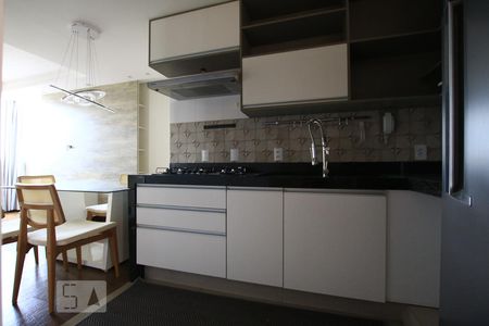 Cozinha de apartamento para alugar com 2 quartos, 70m² em Setor Oeste, Goiânia